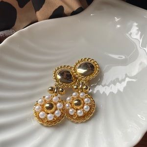 Vintage Gold Clip Earrings